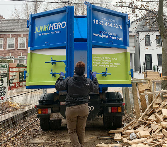 junk removal Toronto cost